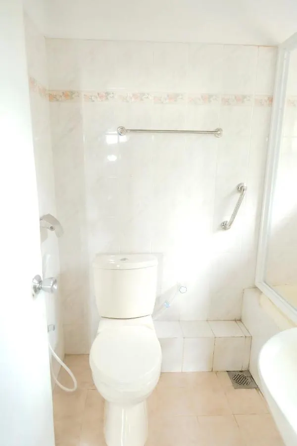 Yoyo Beach Hostel Negombo